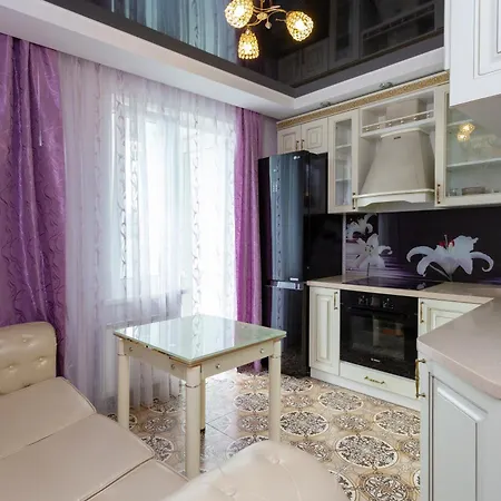 Apartment Geroev 120 Divizii