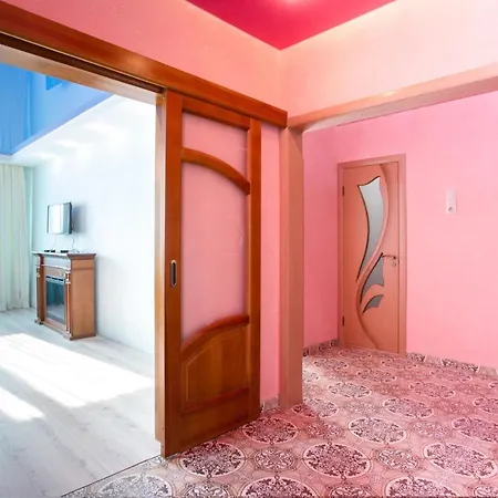 Apartment Geroev 120 Divizii